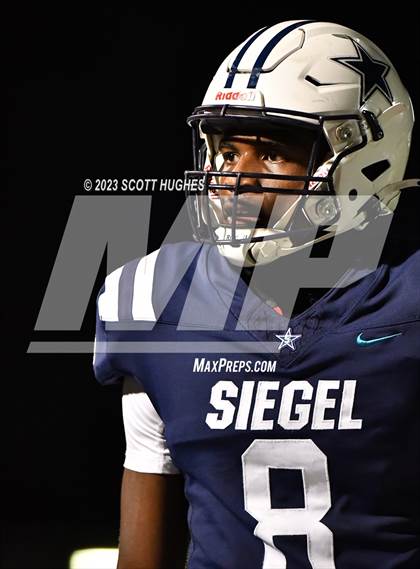 Thumbnail 3 in Riverdale @ Siegel photogallery.