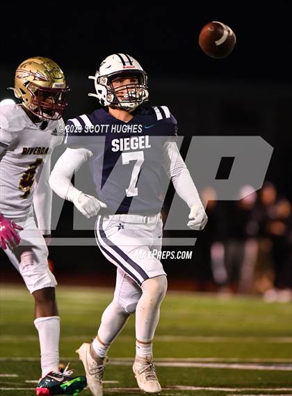 Thumbnail 2 in Riverdale @ Siegel photogallery.