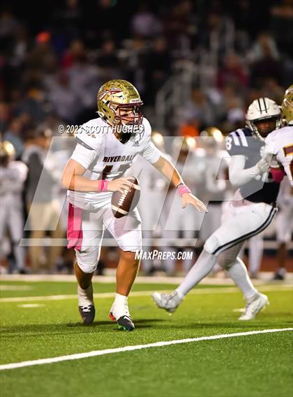 Thumbnail 3 in Riverdale @ Siegel photogallery.