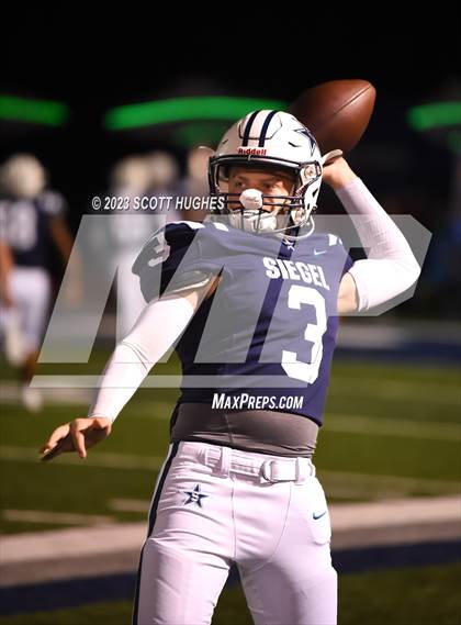Thumbnail 2 in Riverdale @ Siegel photogallery.