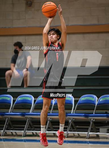 null - Photo 01
