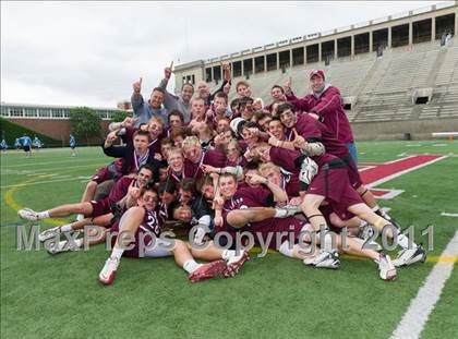 Thumbnail 3 in Dover-Sherborn vs. Weston (MIAA Division 3 East Final) photogallery.