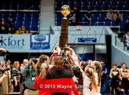 Thumbnail 3 in Murray vs Holy Cross (All A Classic Championship) photogallery.