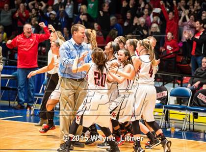 Thumbnail 1 in Murray vs Holy Cross (All A Classic Championship) photogallery.