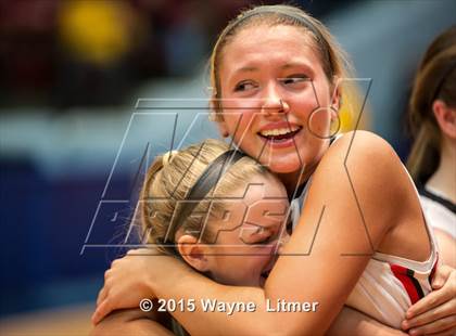 Thumbnail 2 in Murray vs Holy Cross (All A Classic Championship) photogallery.