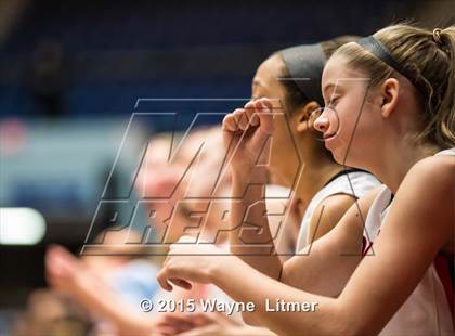 Thumbnail 2 in Murray vs Holy Cross (All A Classic Championship) photogallery.