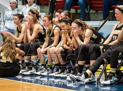 Thumbnail 2 in Murray vs Holy Cross (All A Classic Championship) photogallery.