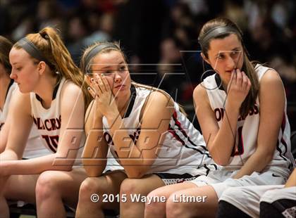 Thumbnail 3 in Murray vs Holy Cross (All A Classic Championship) photogallery.