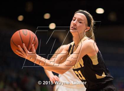 Thumbnail 2 in Murray vs Holy Cross (All A Classic Championship) photogallery.
