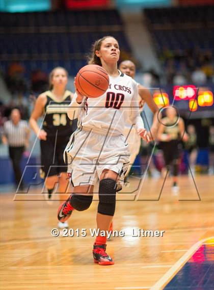 Thumbnail 3 in Murray vs Holy Cross (All A Classic Championship) photogallery.