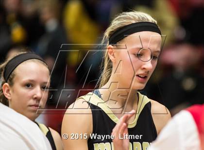 Thumbnail 2 in Murray vs Holy Cross (All A Classic Championship) photogallery.