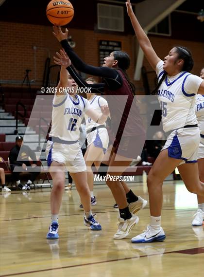 Thumbnail 1 in Catalina Foothills vs Nogales (Salpointe Cactus Clash) photogallery.