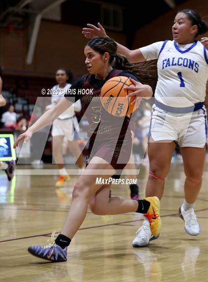 Thumbnail 3 in Catalina Foothills vs Nogales (Salpointe Cactus Clash) photogallery.