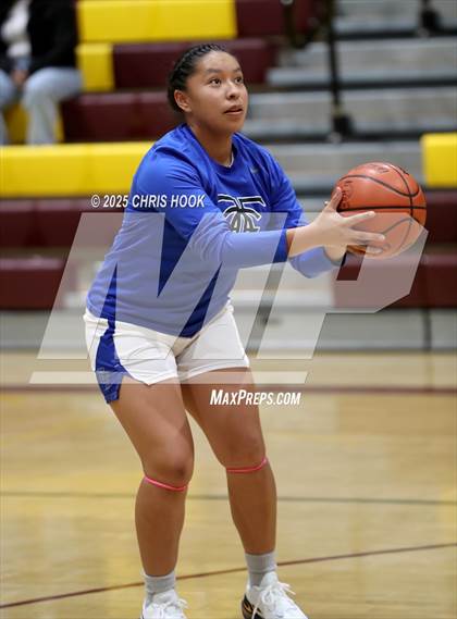 Thumbnail 1 in Catalina Foothills vs Nogales (Salpointe Cactus Clash) photogallery.