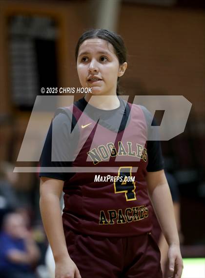 Thumbnail 3 in Catalina Foothills vs Nogales (Salpointe Cactus Clash) photogallery.