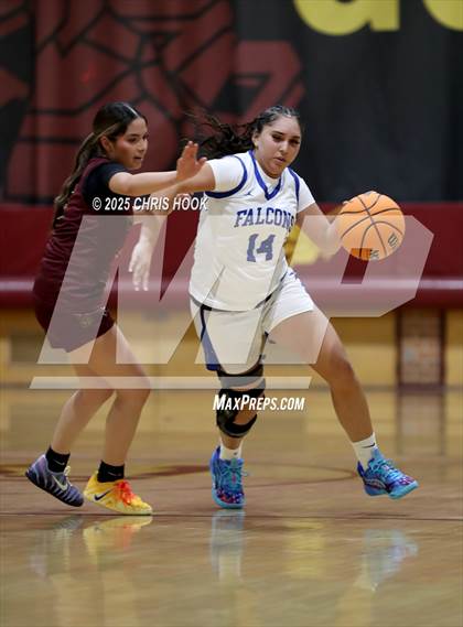 Thumbnail 1 in Catalina Foothills vs Nogales (Salpointe Cactus Clash) photogallery.