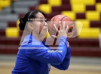 Thumbnail 2 in Catalina Foothills vs Nogales (Salpointe Cactus Clash) photogallery.