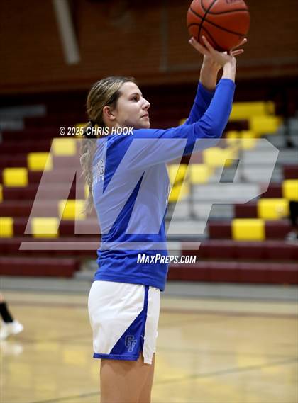 Thumbnail 3 in Catalina Foothills vs Nogales (Salpointe Cactus Clash) photogallery.