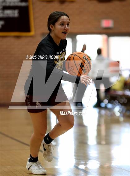 Thumbnail 1 in Catalina Foothills vs Nogales (Salpointe Cactus Clash) photogallery.
