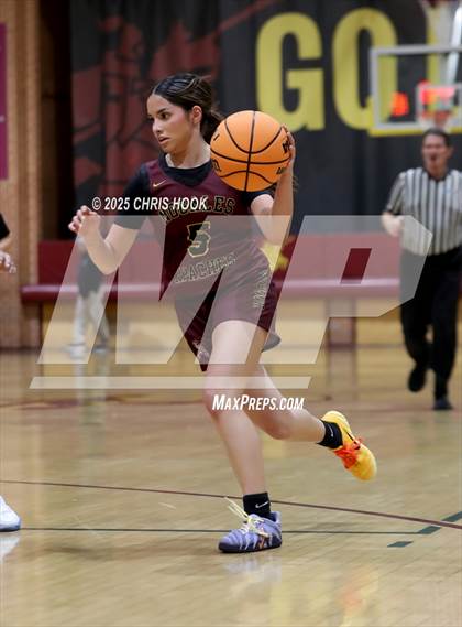 Thumbnail 1 in Catalina Foothills vs Nogales (Salpointe Cactus Clash) photogallery.