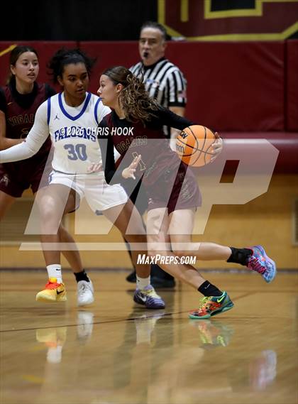 Thumbnail 1 in Catalina Foothills vs Nogales (Salpointe Cactus Clash) photogallery.