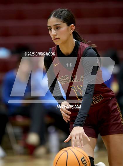 Thumbnail 2 in Catalina Foothills vs Nogales (Salpointe Cactus Clash) photogallery.