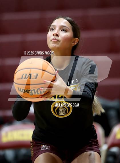 Thumbnail 3 in Catalina Foothills vs Nogales (Salpointe Cactus Clash) photogallery.