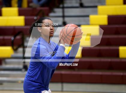 Thumbnail 2 in Catalina Foothills vs Nogales (Salpointe Cactus Clash) photogallery.