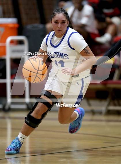 Thumbnail 2 in Catalina Foothills vs Nogales (Salpointe Cactus Clash) photogallery.