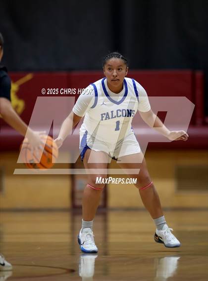 Thumbnail 2 in Catalina Foothills vs Nogales (Salpointe Cactus Clash) photogallery.