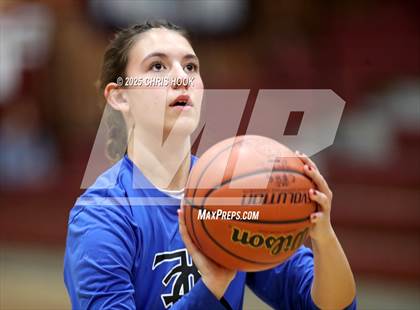 Thumbnail 1 in Catalina Foothills vs Nogales (Salpointe Cactus Clash) photogallery.