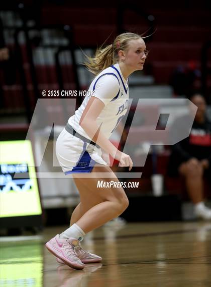 Thumbnail 1 in Catalina Foothills vs Nogales (Salpointe Cactus Clash) photogallery.