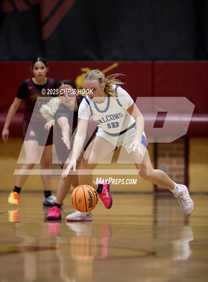 Thumbnail 3 in Catalina Foothills vs Nogales (Salpointe Cactus Clash) photogallery.