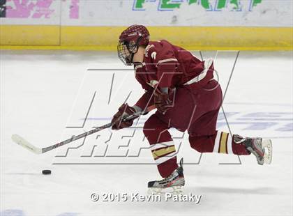 Thumbnail 1 in Boston College High vs. Notre Dame Catholic (Notre Dame New Year's Invitational Final) photogallery.