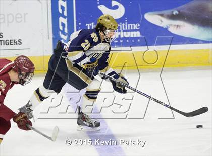 Thumbnail 2 in Boston College High vs. Notre Dame Catholic (Notre Dame New Year's Invitational Final) photogallery.