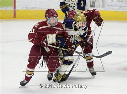Thumbnail 2 in Boston College High vs. Notre Dame Catholic (Notre Dame New Year's Invitational Final) photogallery.