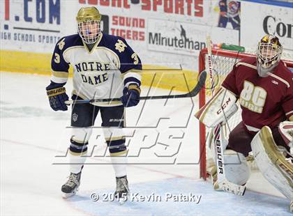 Thumbnail 2 in Boston College High vs. Notre Dame Catholic (Notre Dame New Year's Invitational Final) photogallery.
