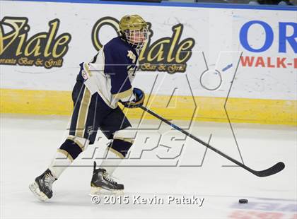 Thumbnail 1 in Boston College High vs. Notre Dame Catholic (Notre Dame New Year's Invitational Final) photogallery.
