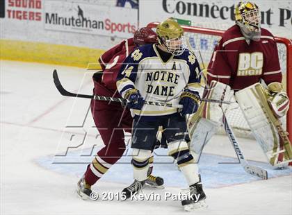 Thumbnail 2 in Boston College High vs. Notre Dame Catholic (Notre Dame New Year's Invitational Final) photogallery.
