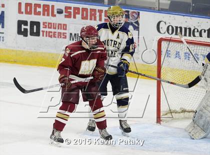 Thumbnail 1 in Boston College High vs. Notre Dame Catholic (Notre Dame New Year's Invitational Final) photogallery.