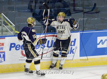 Thumbnail 2 in Boston College High vs. Notre Dame Catholic (Notre Dame New Year's Invitational Final) photogallery.