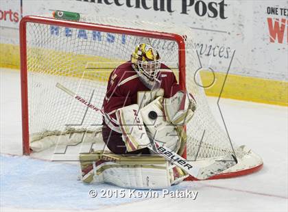 Thumbnail 2 in Boston College High vs. Notre Dame Catholic (Notre Dame New Year's Invitational Final) photogallery.