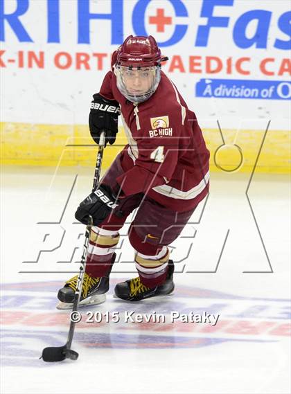 Thumbnail 2 in Boston College High vs. Notre Dame Catholic (Notre Dame New Year's Invitational Final) photogallery.