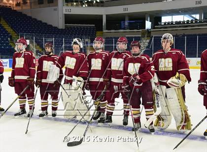 Thumbnail 2 in Boston College High vs. Notre Dame Catholic (Notre Dame New Year's Invitational Final) photogallery.