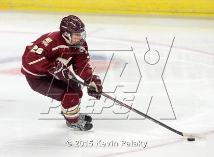 Thumbnail 1 in Boston College High vs. Notre Dame Catholic (Notre Dame New Year's Invitational Final) photogallery.