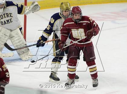 Thumbnail 2 in Boston College High vs. Notre Dame Catholic (Notre Dame New Year's Invitational Final) photogallery.