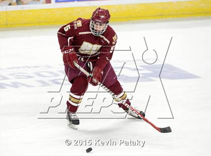 Thumbnail 3 in Boston College High vs. Notre Dame Catholic (Notre Dame New Year's Invitational Final) photogallery.