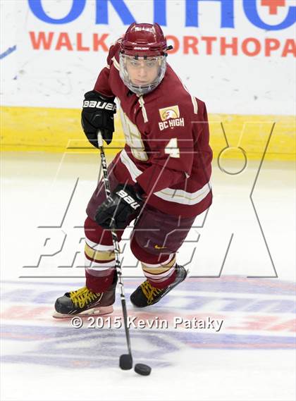 Thumbnail 3 in Boston College High vs. Notre Dame Catholic (Notre Dame New Year's Invitational Final) photogallery.