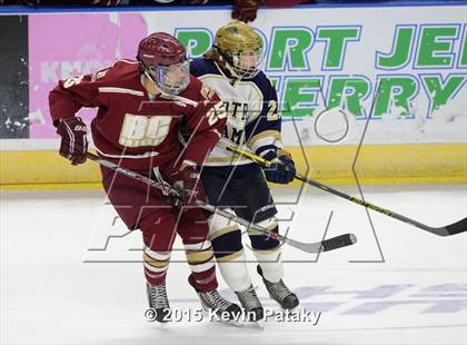 Thumbnail 3 in Boston College High vs. Notre Dame Catholic (Notre Dame New Year's Invitational Final) photogallery.