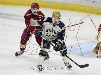 Thumbnail 3 in Boston College High vs. Notre Dame Catholic (Notre Dame New Year's Invitational Final) photogallery.